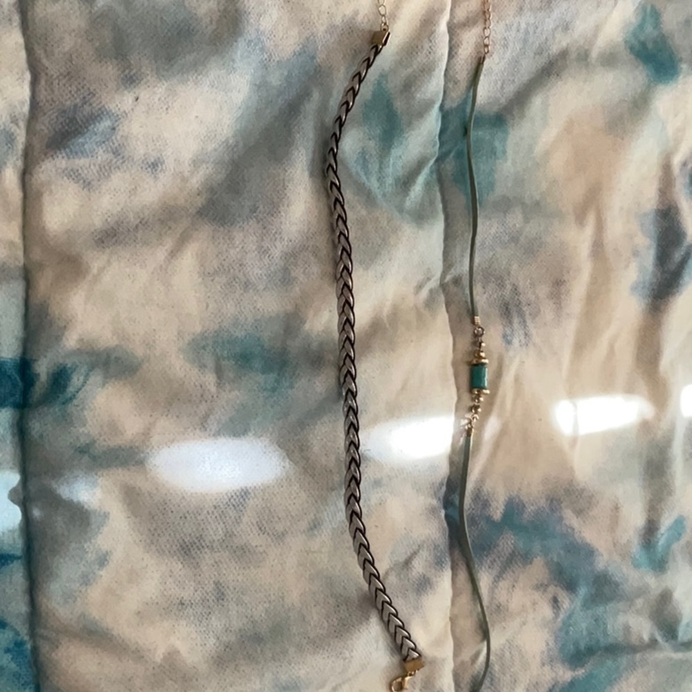 Neck choker